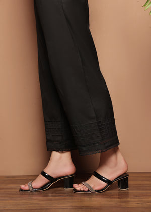 Jet black Trousers for Women