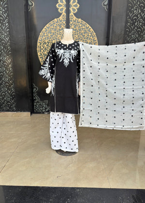Black Kurta Set for Women