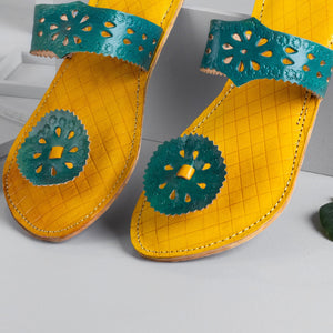 Yellow Kolapuri for Women