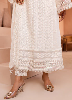 White Unstitched for Women