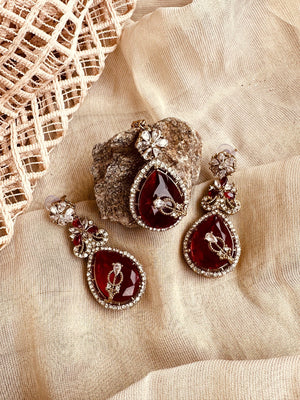 Maroon Jewelry Set for Women