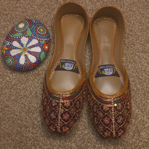 Maroon Khussa for Women