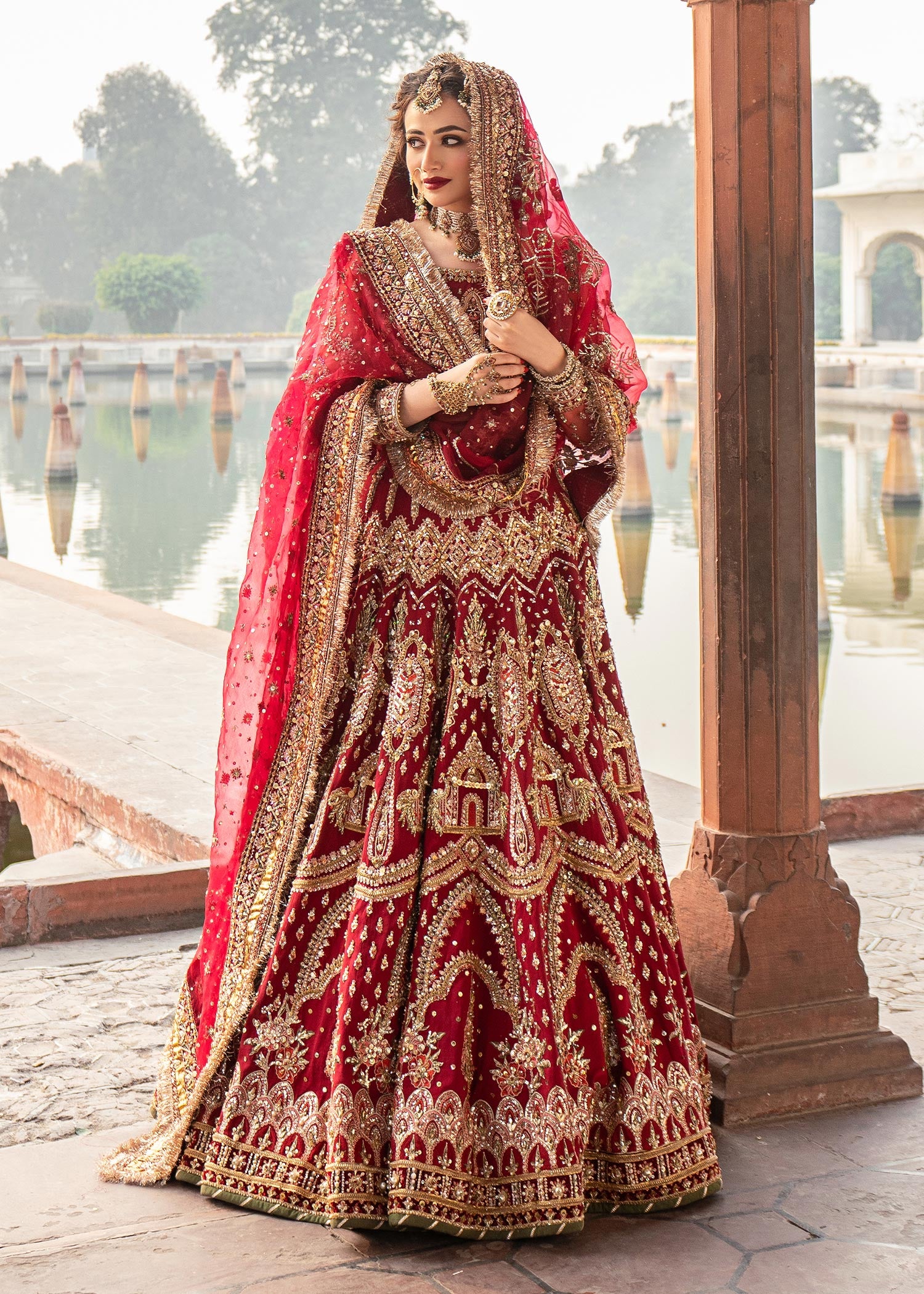 red color wedding lehenga choli | Heenastyle