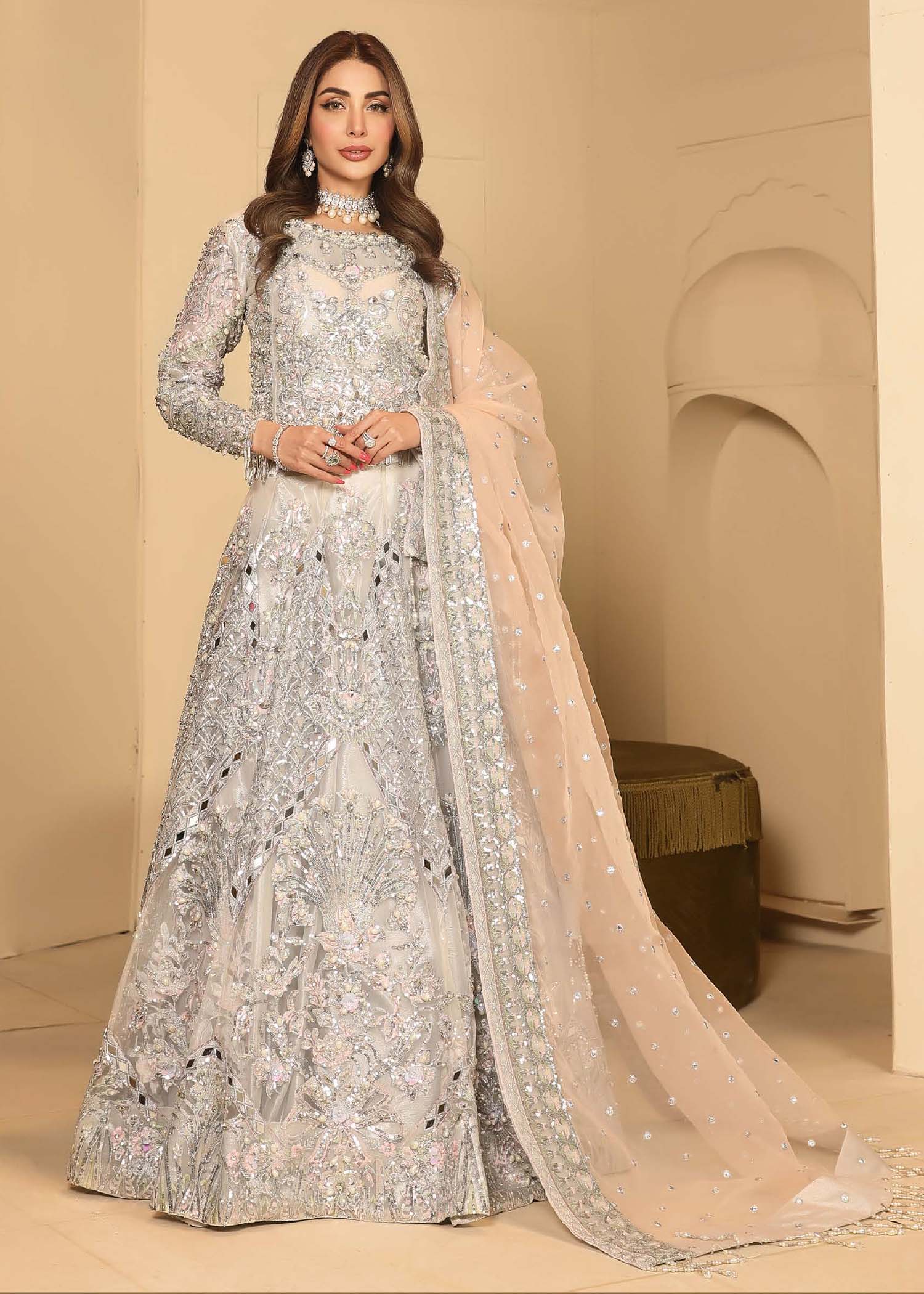 Lehenga Choli Pakistani Online || Maharani Designer Boutique