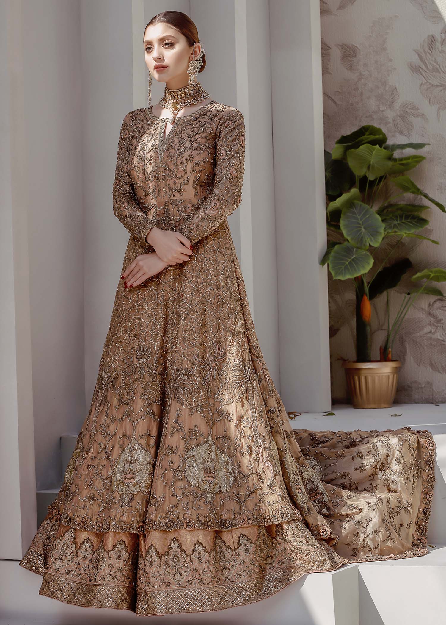 Pakistani Bridal Dresses For Walima 