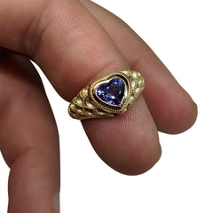 1.46ct Colour Change Unheated Sapphire set in 18k Yellow Gold