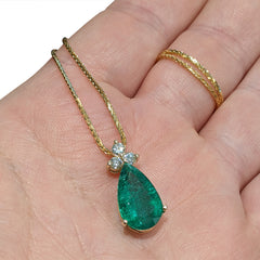 22cts Emerald & Diamond Pendant, Earring, Bracelet Suite
