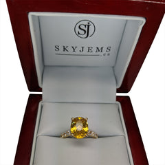 3.06ct Yellow Sapphire & 0.70cts White Sapphire Set in 18kt Yellow Gold