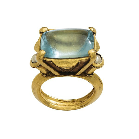 A gold Byzantine ring, likely to have been an engagement ring, featuring an aquamarine center stone with pearl accents