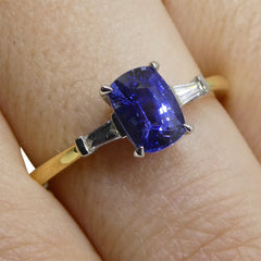 1.15ct Blue Sapphire & Diamond Ring set in 18k Yellow Gold, GIA Certified Sri Lanka