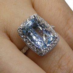 One of a Kind Fine Quality 4.57ct Aquamarine and Diamond Ring in 18k White Gold