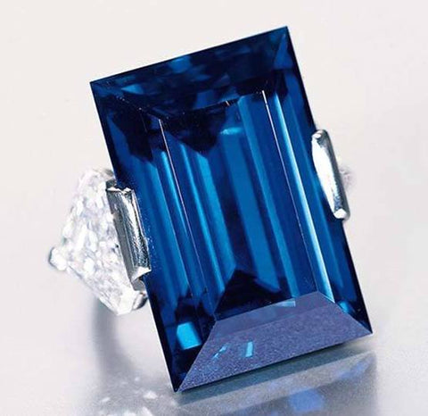 The Rockefeller Sapphire, an Art Deco ring with a 62.02 carats sapphire