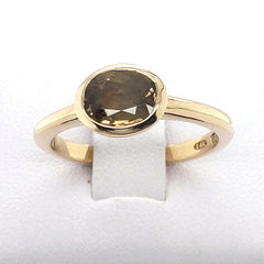 1.30ct Alexandrite Ring set in 14kt Yellow Gold