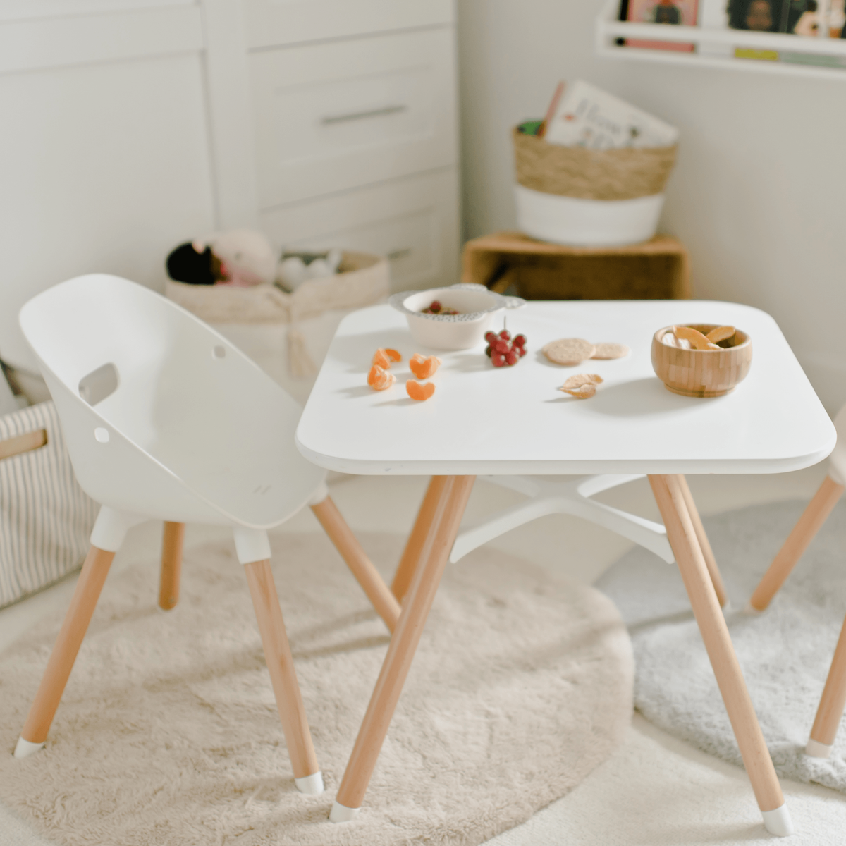 Monica + Andy - Lalo Play Chair Set