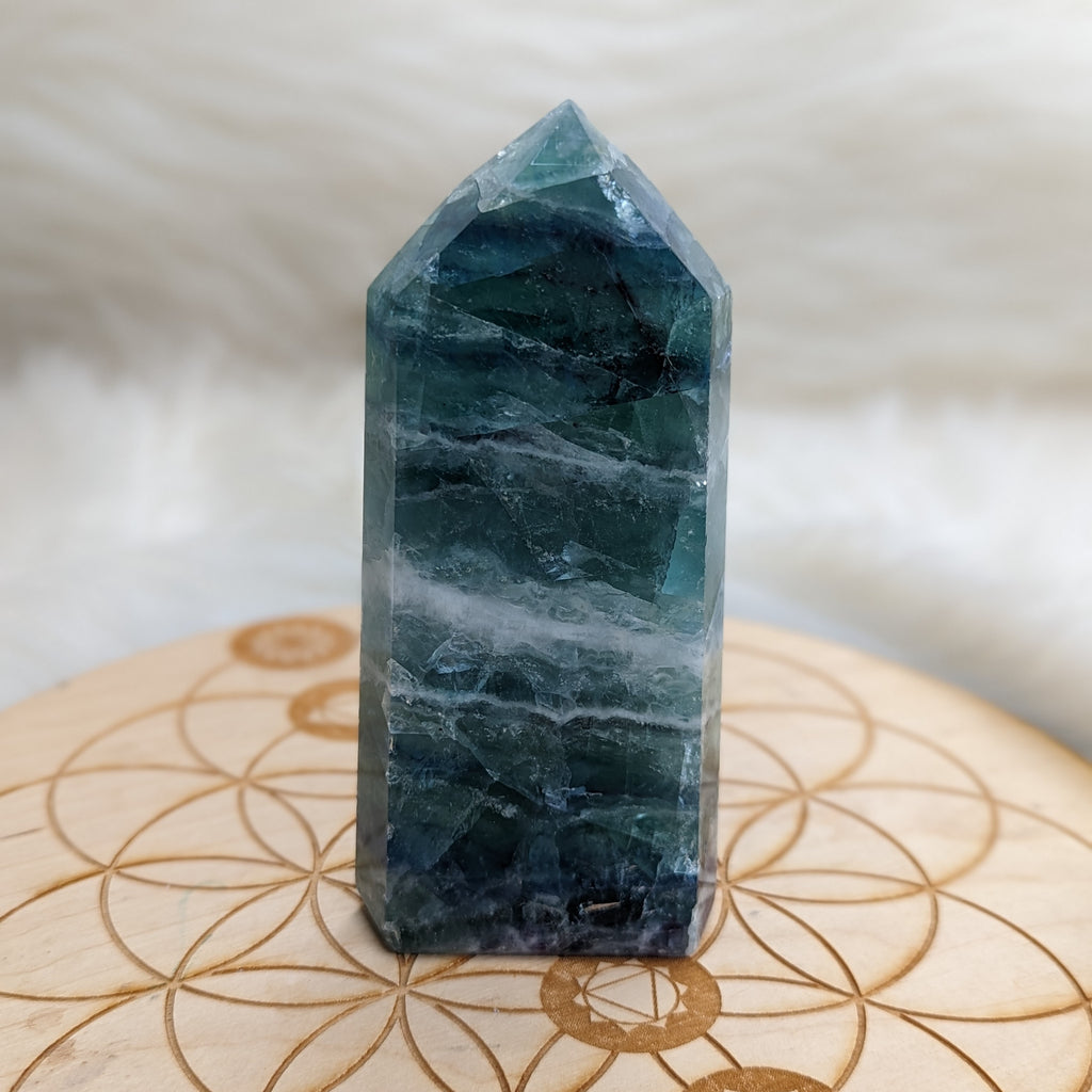 Fluorite Small Death God Carving, Interior Decoration, Energy