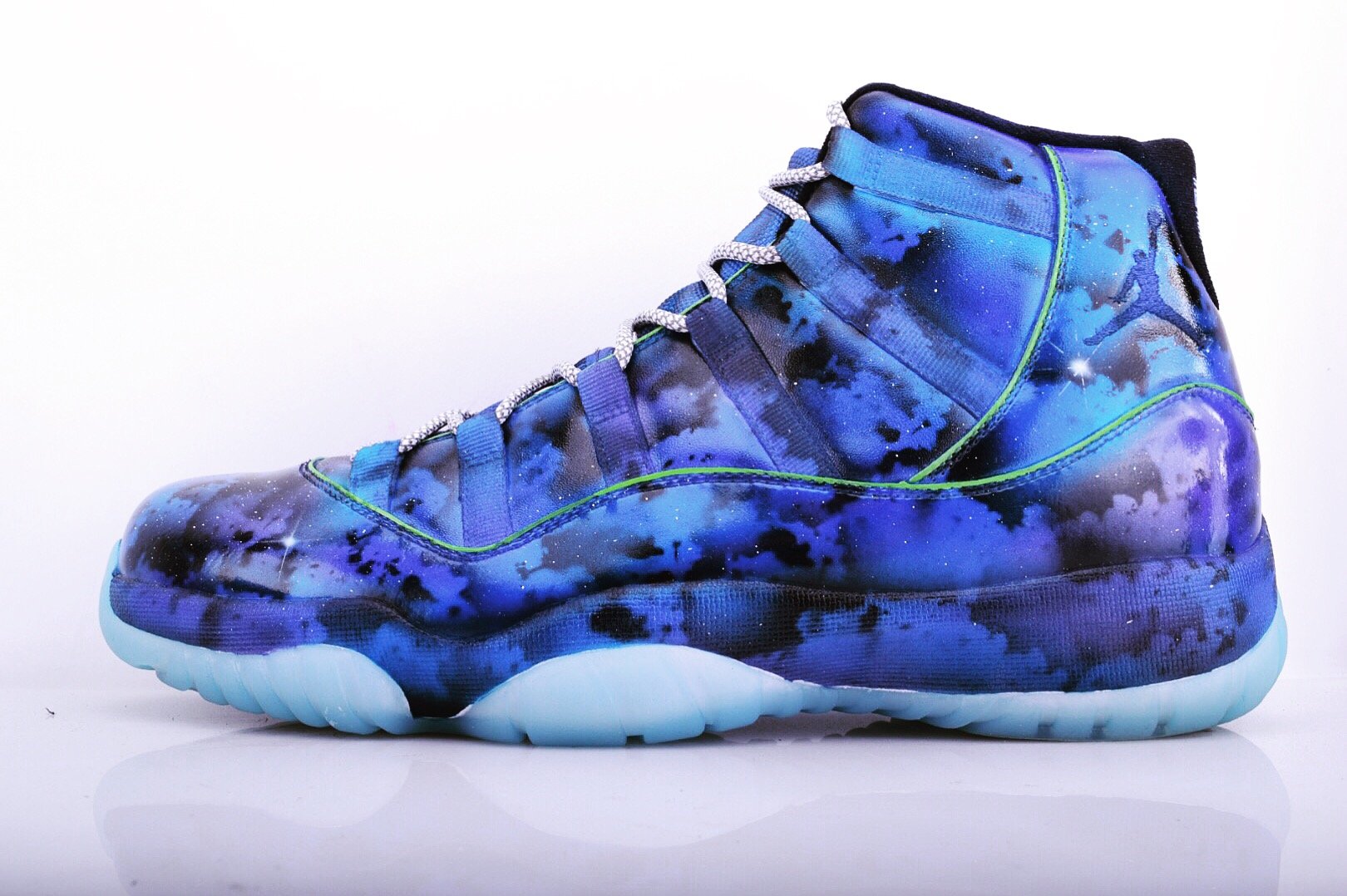 jordan 11 galaxy