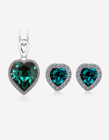 Titatic Heart Shaped Crystal Necklace with Crystal Earrings