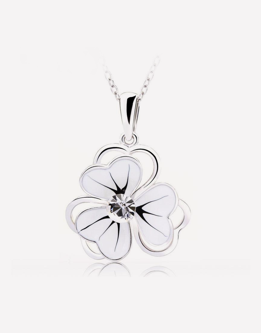 Tiny White Flower Pendant Necklace