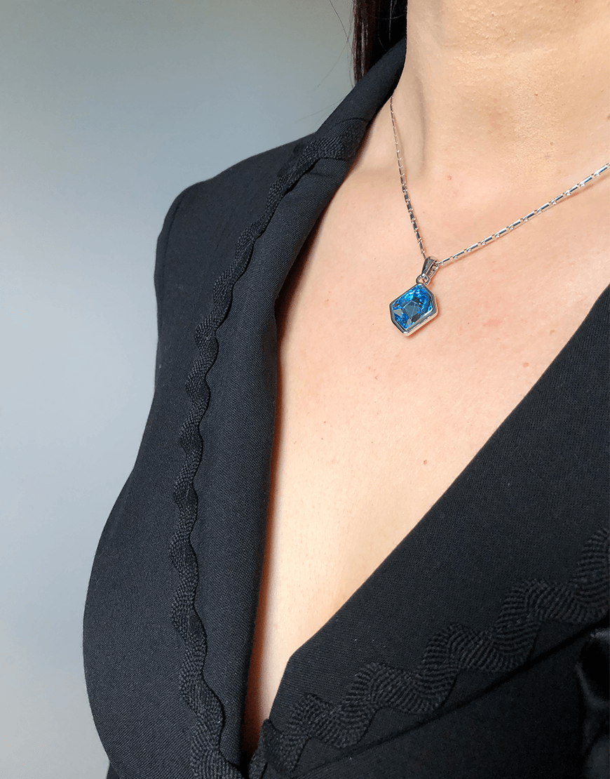 Ocean Blue Crystal Necklace