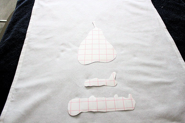 DIY_transfer foil_on_teacloth_ironing foil