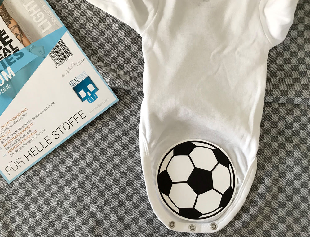 DIY_WM_Babybody_Football