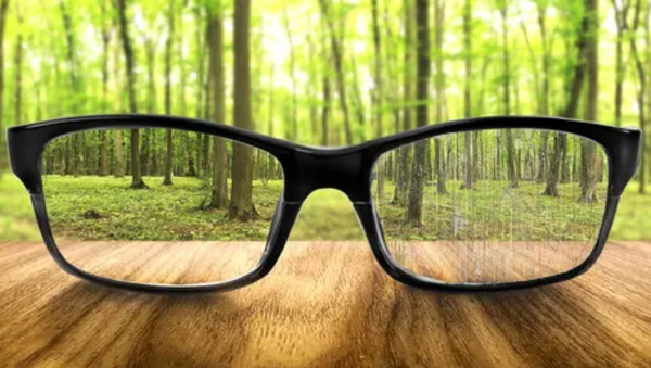 5 Lens Coatings You Should Know for Your Glasses - LUXYIN