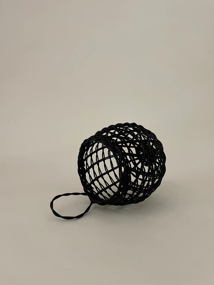 Underwater Weaving Sweet Onion Basket