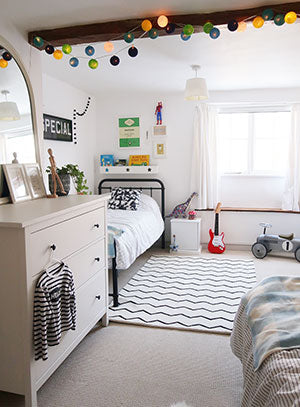 A shared bedroom for twin boys