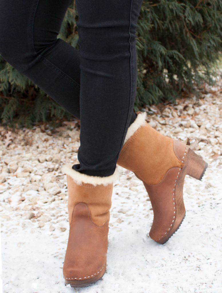 winter clogs with fur