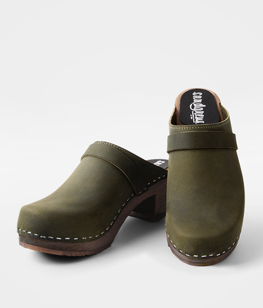 Malmo, Chukka and Gunnar: How to Style Three Different Men's Clogs -  Sandgrens Clogs