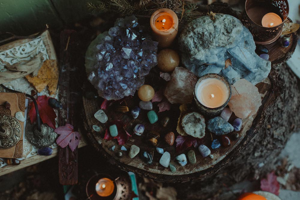 Charge Your Crystals How To Perform A Full Moon Ritual Ishka