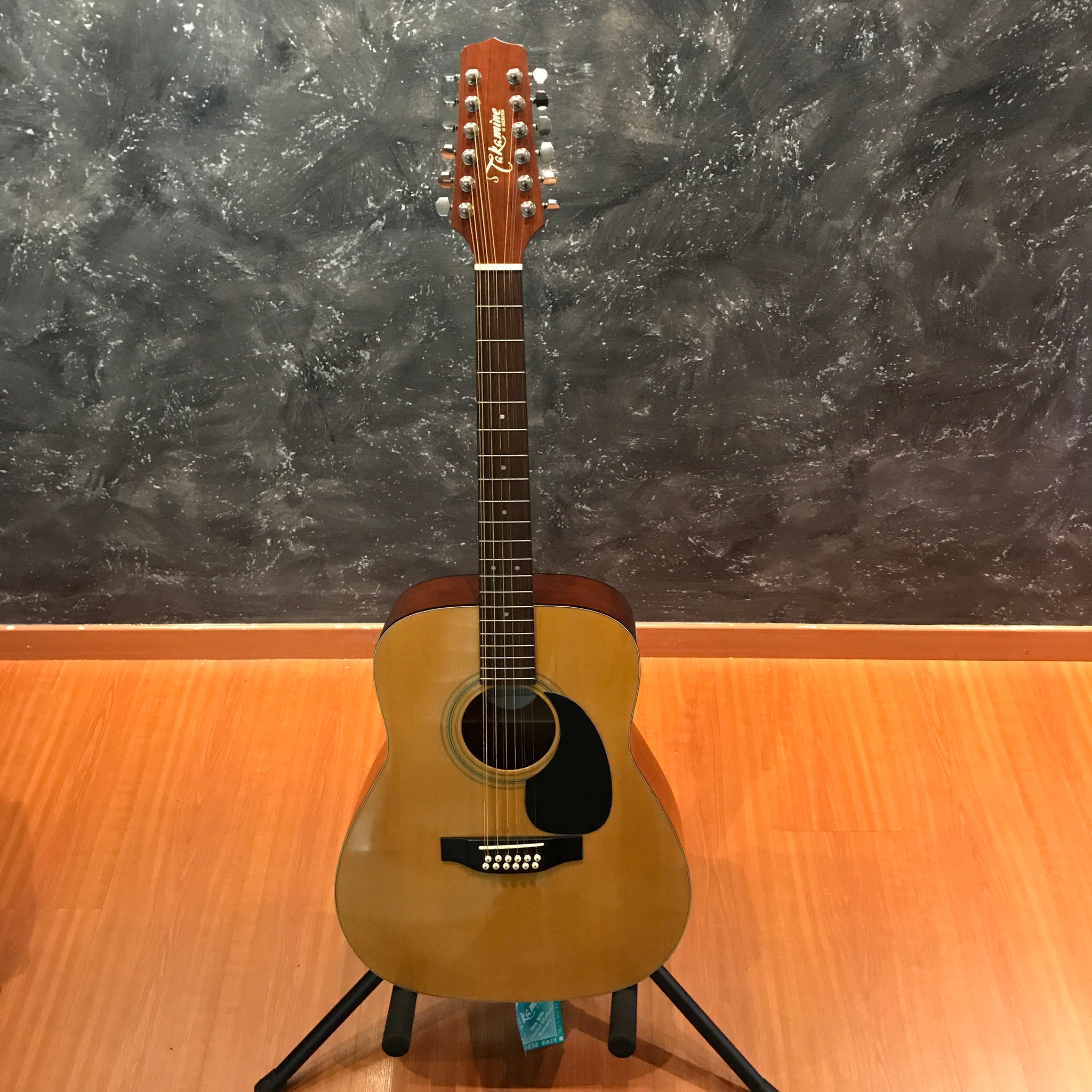 takamine g335 12 string acoustic guitar