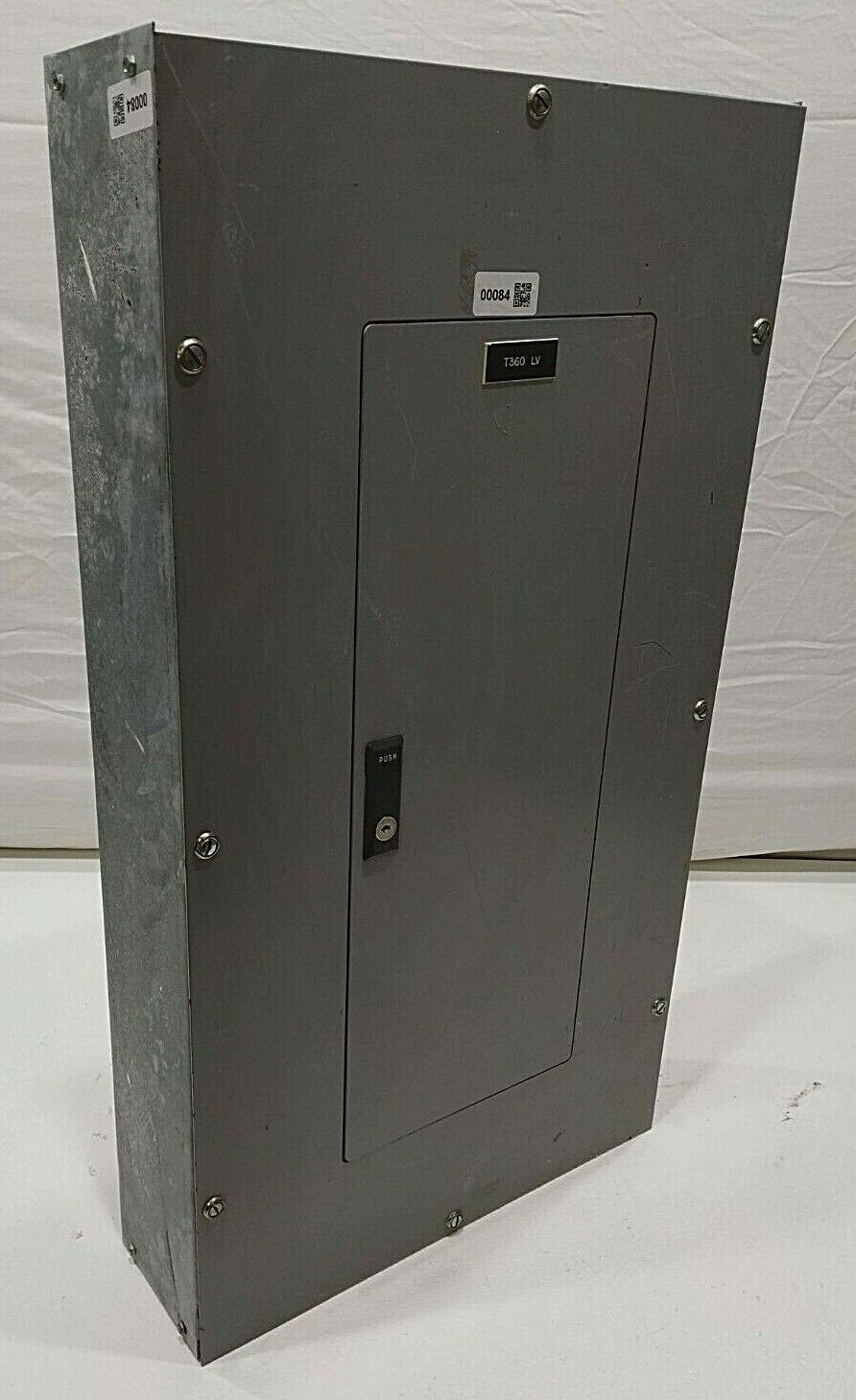 Cutler Hammer Panel With 40 Amps 1 8 Volts Main Breakers 3 Phase 4 Indsurp