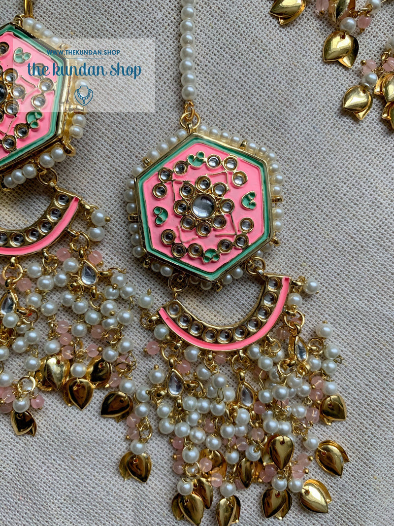 Ethereal in Hot Pink & Gold Necklace Sets THE KUNDAN SHOP 
