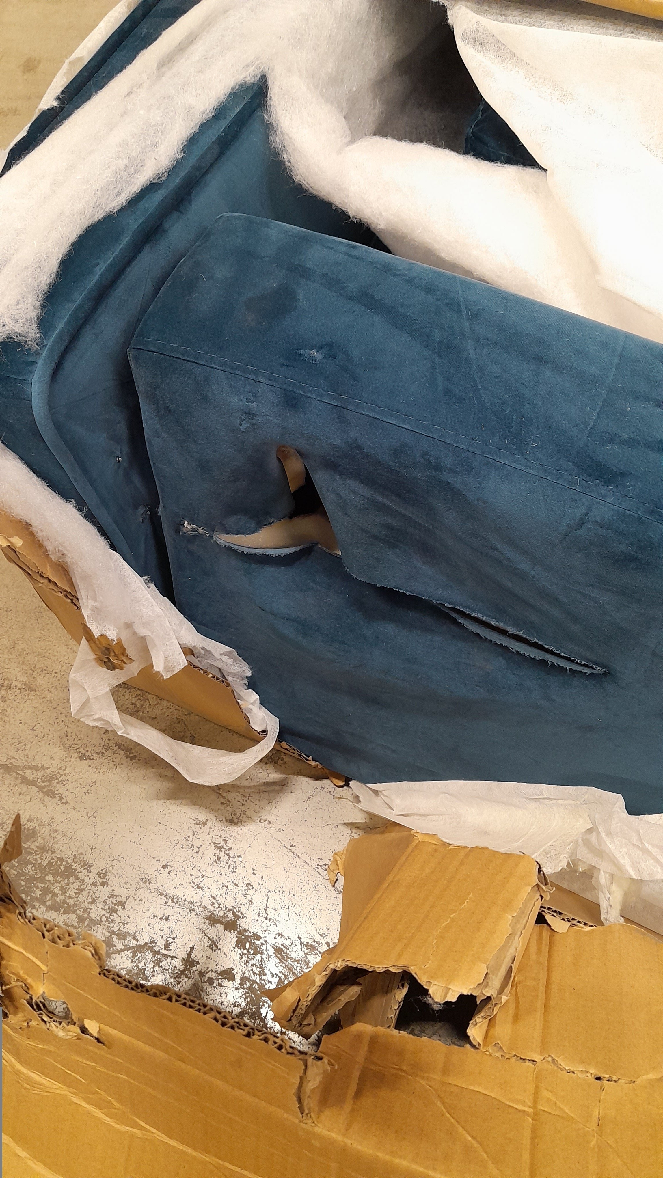 Invicta cozy velvet kék bársony kanapé 220cm