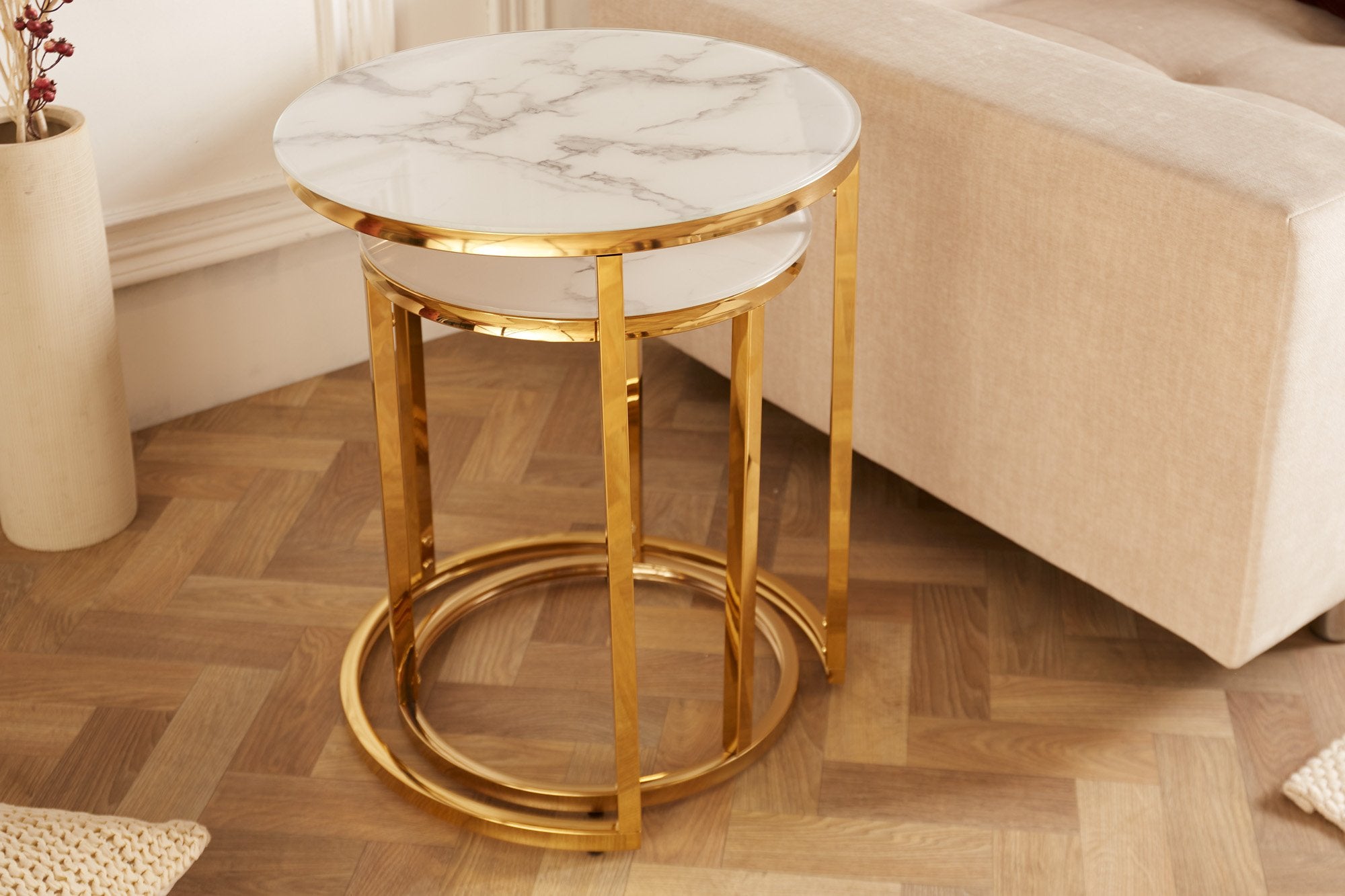 Invicta elegance 2 darabos fehér és arany kerek üveg lerakóasztal