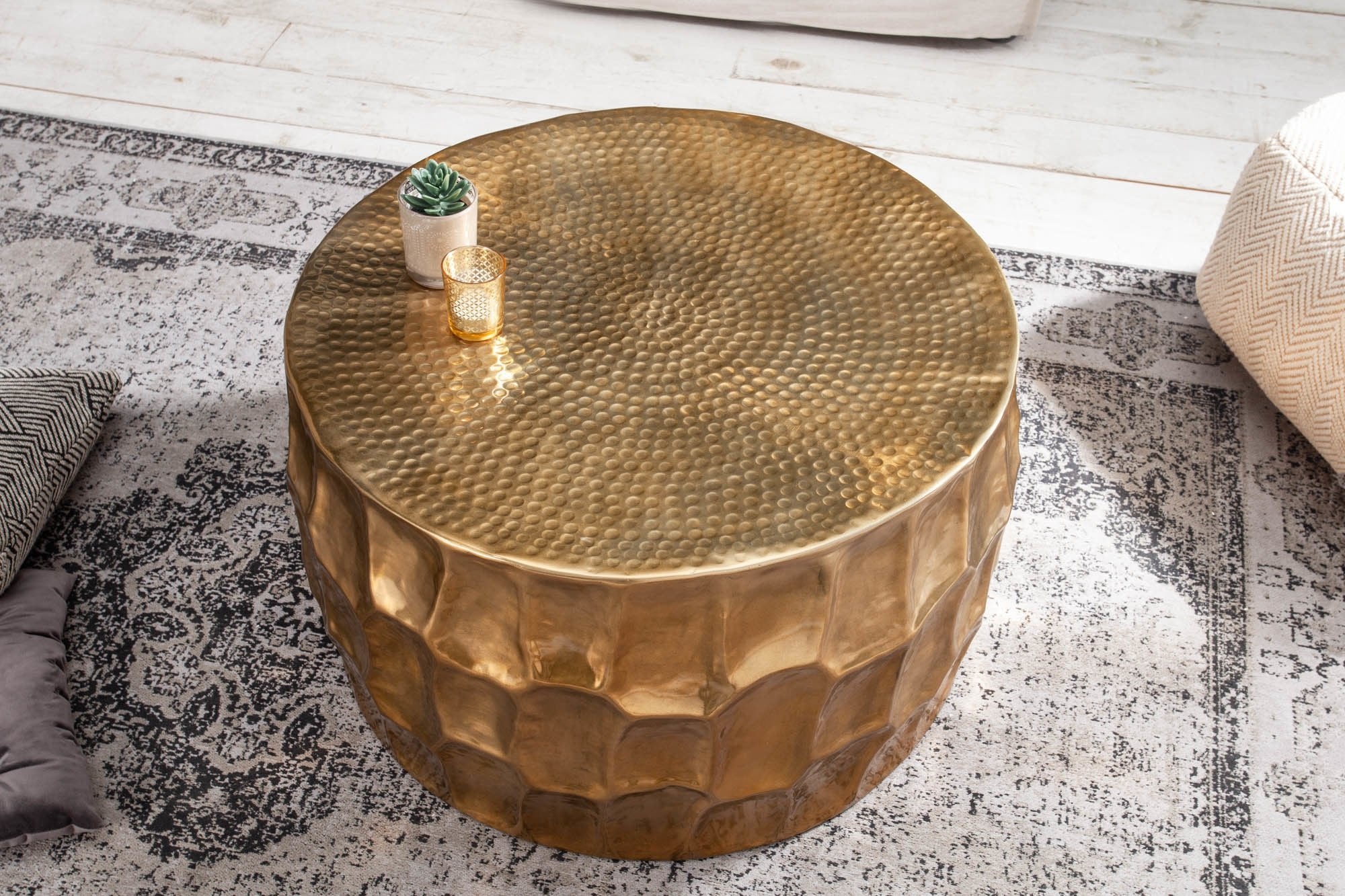 Invicta organic orient arany alumínium dohányzóasztal 68cm