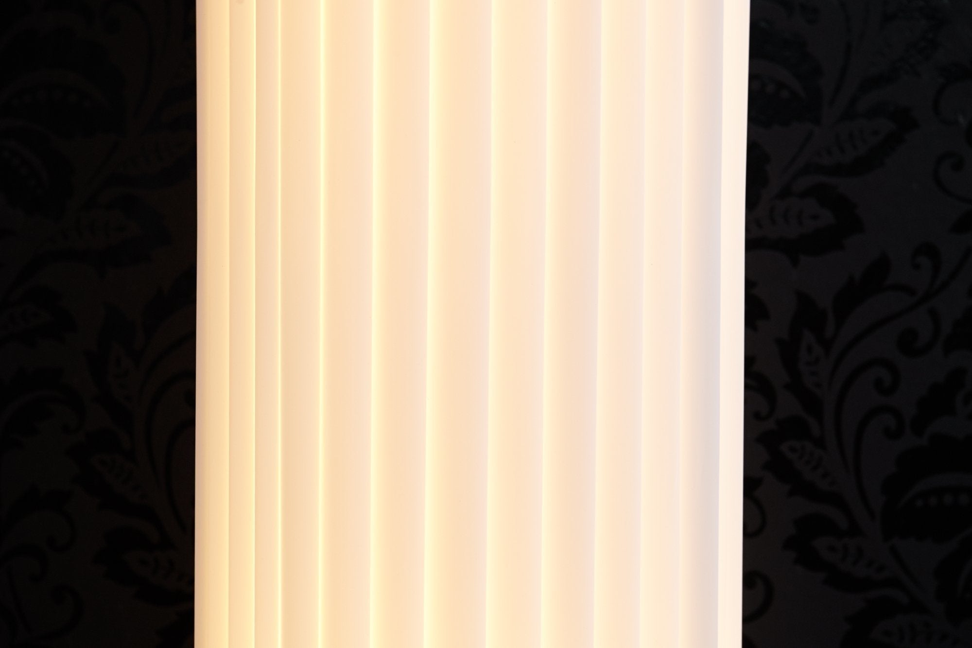 Invicta salone fehér állólámpa 200cm
