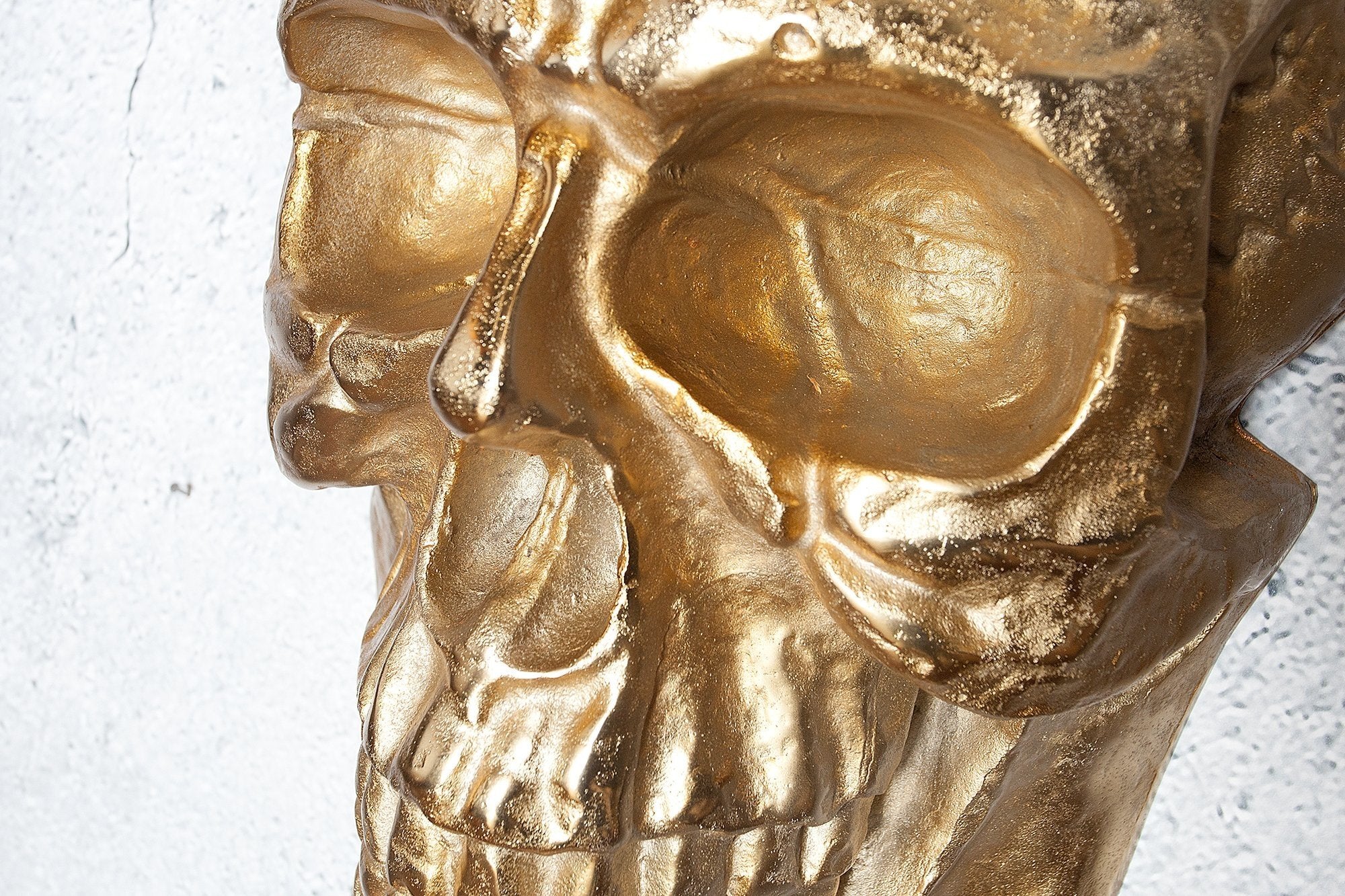 Invicta skull arany falidísz 40cm