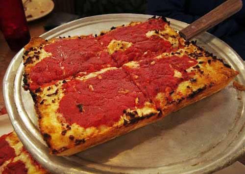 detroit stule pizza michigan