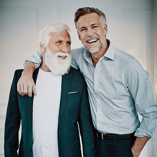 Aad was never close with his son Remco due to a traumatic incident that happened 30 years ago. Thanks to a vacation together, the two were able to bond and talk about the mental and physical health issues that plagued Aad and are now the best of friends and coworkers in the modelling industry. 