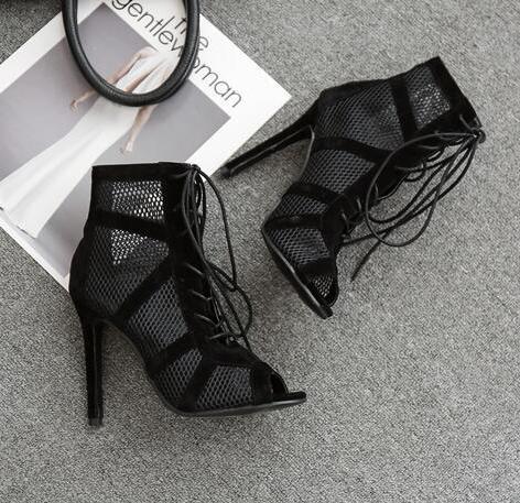 black net heels