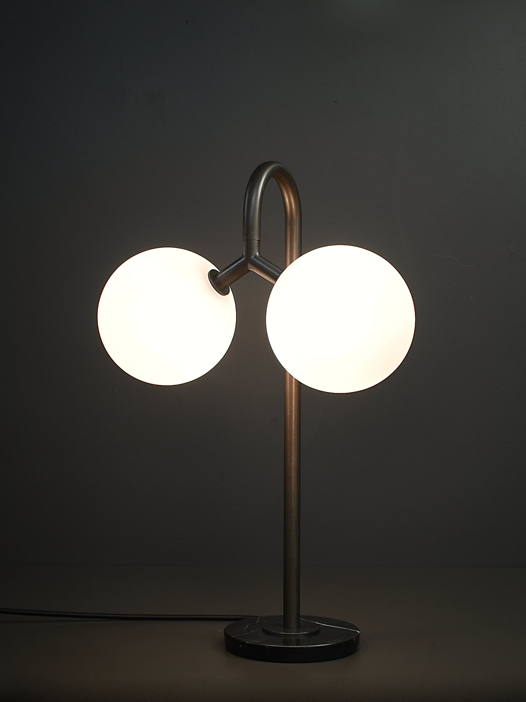 een kopje Ijdelheid vredig DUO LAMP - Blueprint Lighting