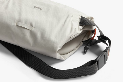 bellroy-lite-sling-mini-chalk