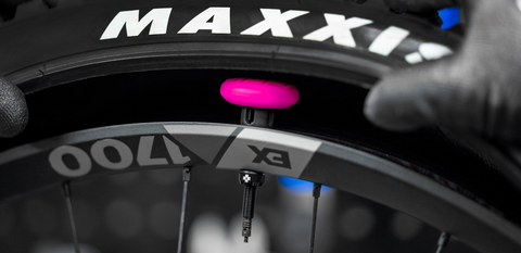 muc-off-stealth-tubeless-tag-holder