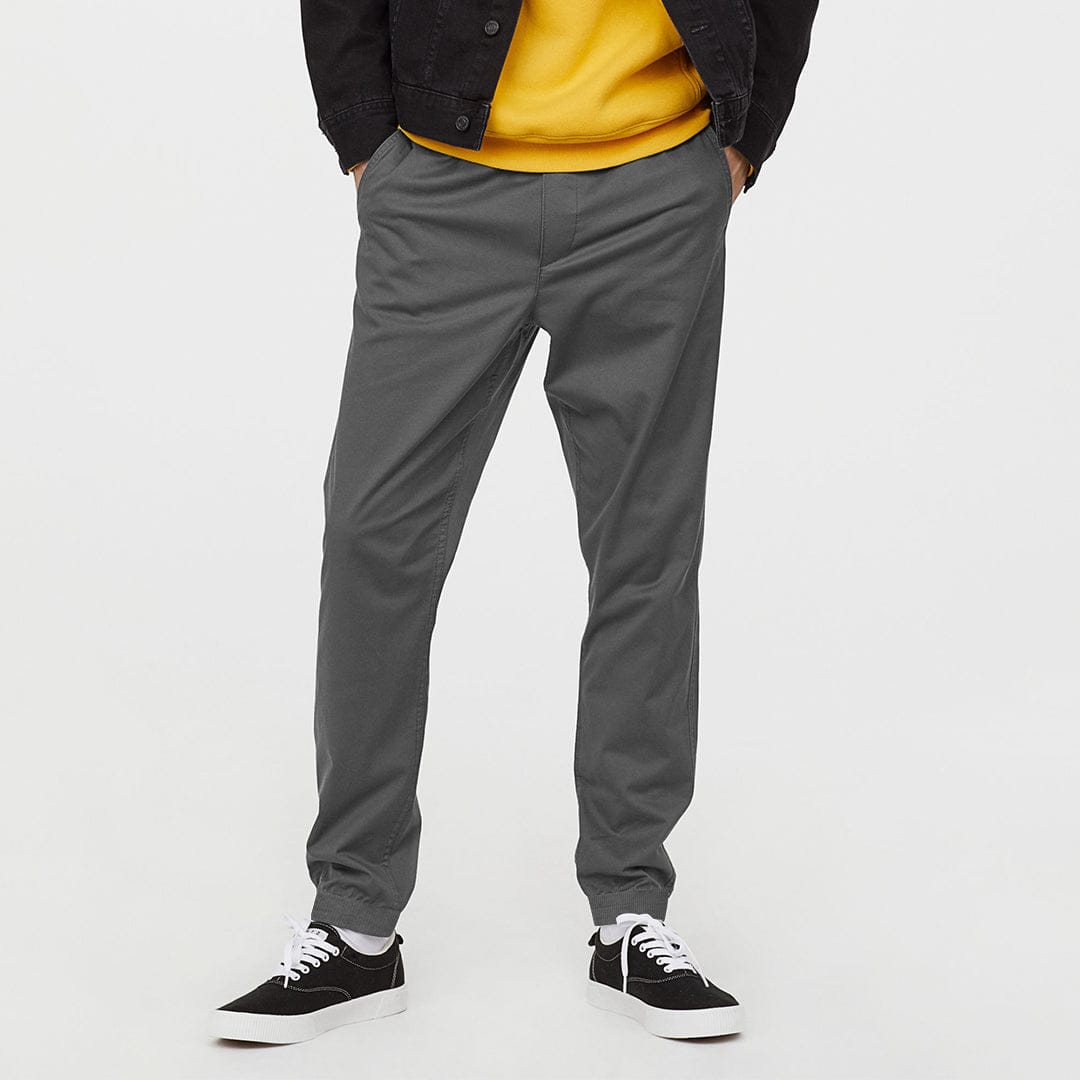 max jogger pants