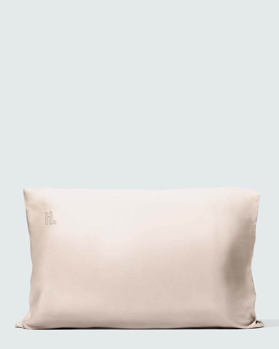 Silky Bamboo Pillowcase, Champagne - Hairlust Norge product image