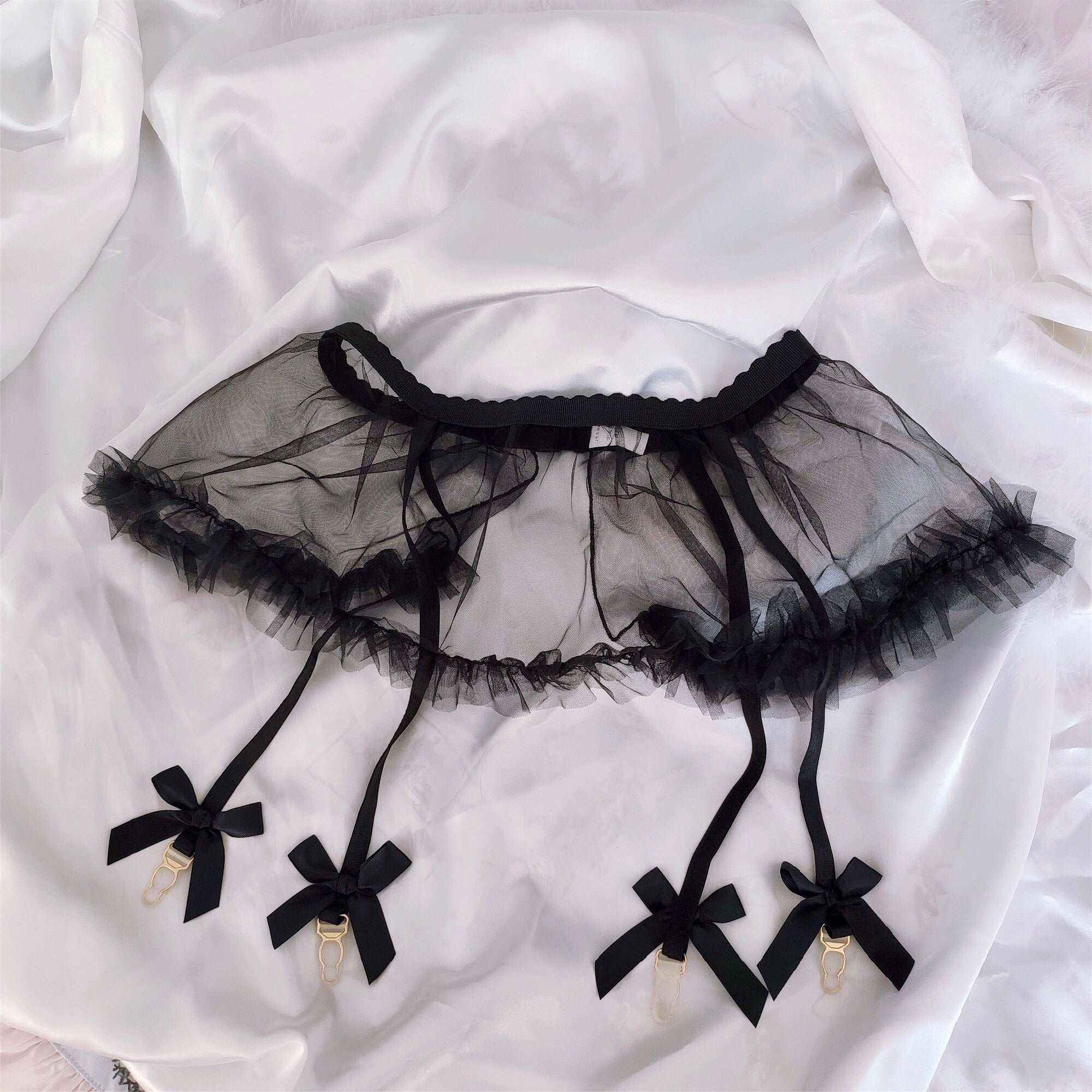 Peach Angel Petticoat Garter | Peiliee Shop