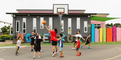 Asthma New Zealand - Kids playing Basketball