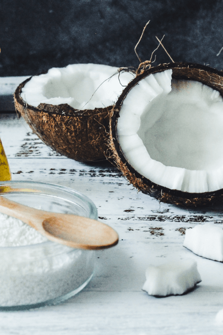 Discover the Incredible Benefits of Coconut Oil For Skin and Health